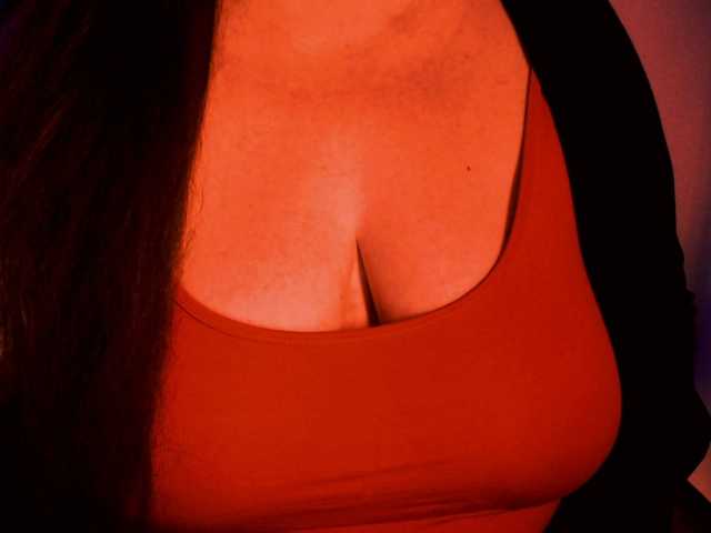 Fotografije DianaSexxx Lovens from 1 token, --- watch camera c2s 45tk --- turn on my microphone 50 --- erotic correspondence 40 ---tits 350---ass 400--- group and private are open